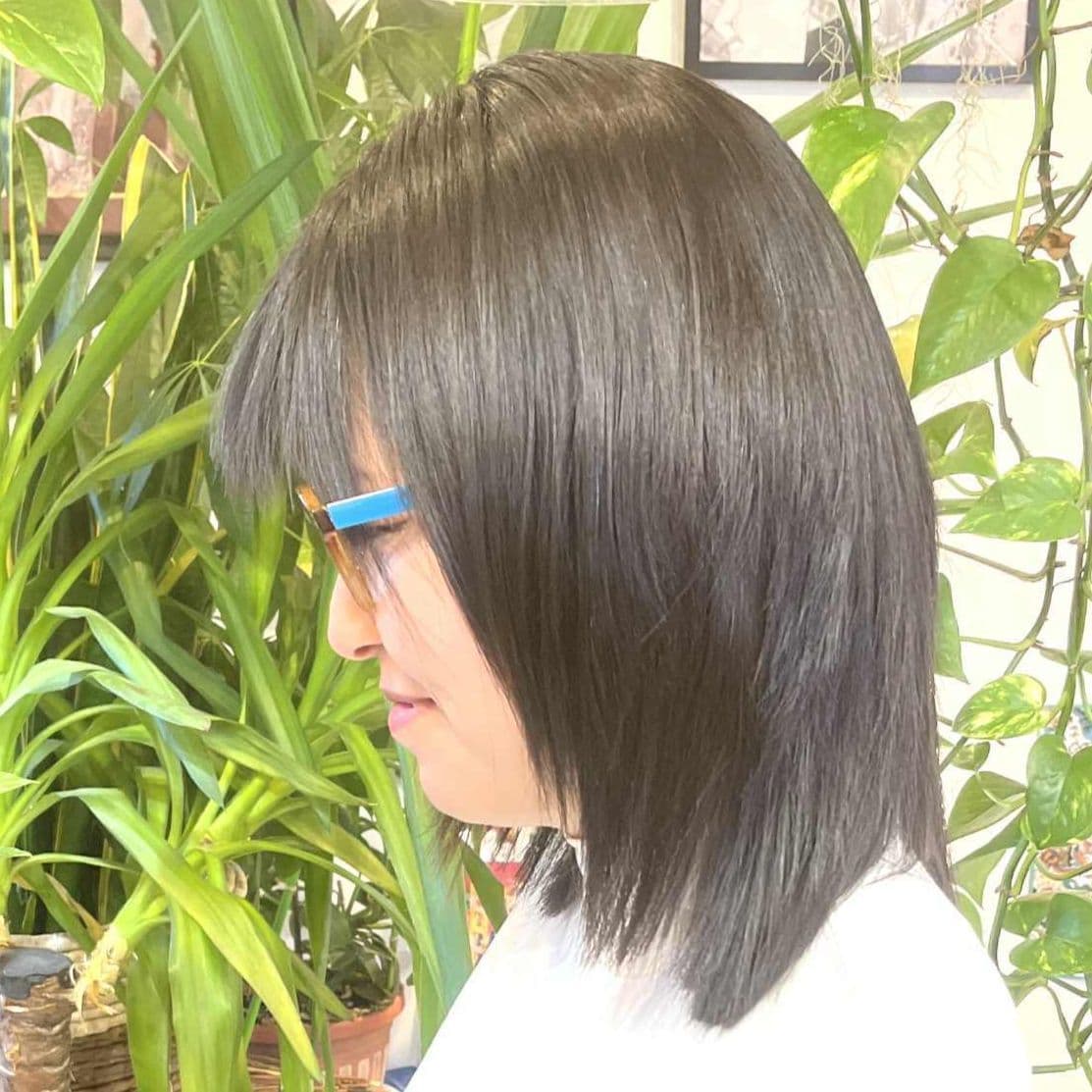 綾瀬の美容室レモネードのスタイリストREINA