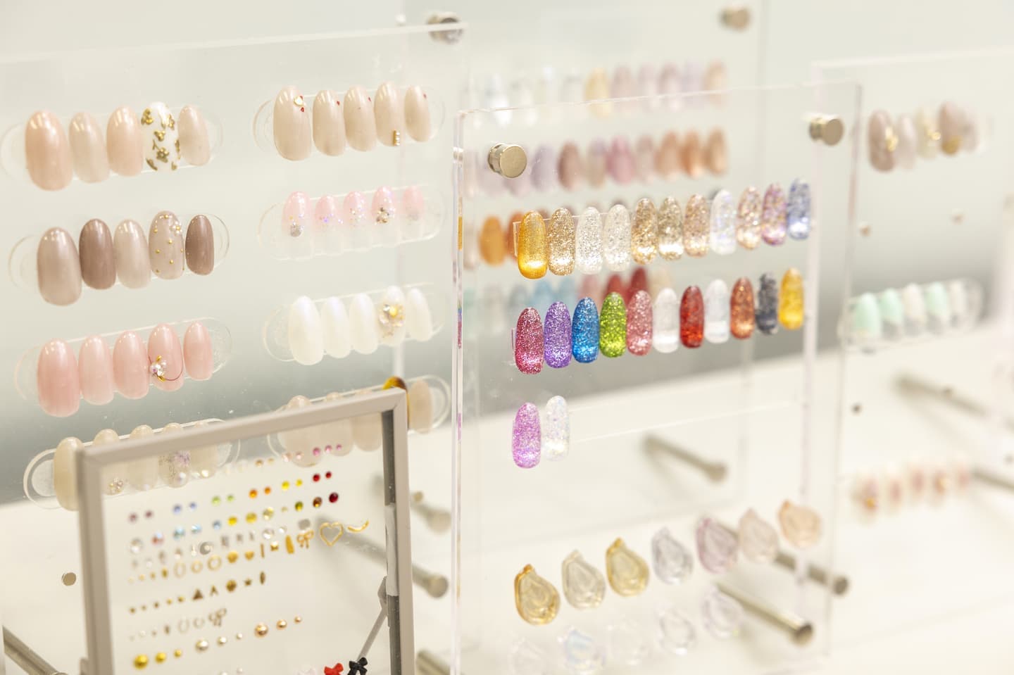 綾瀬のネイルサロンLEMONade